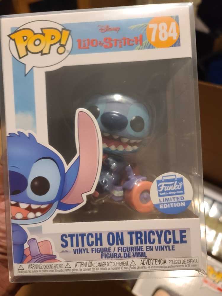 Stitch (on Tricycle) - Lilo and Stitch vinyl figure collectible [Barcode 889698482547] - Main Image 2