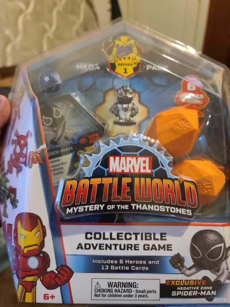Marvel Battle World Mystery Of The Thanostones  vinyl figure collectible [Barcode 889698490955] - Main Image 2