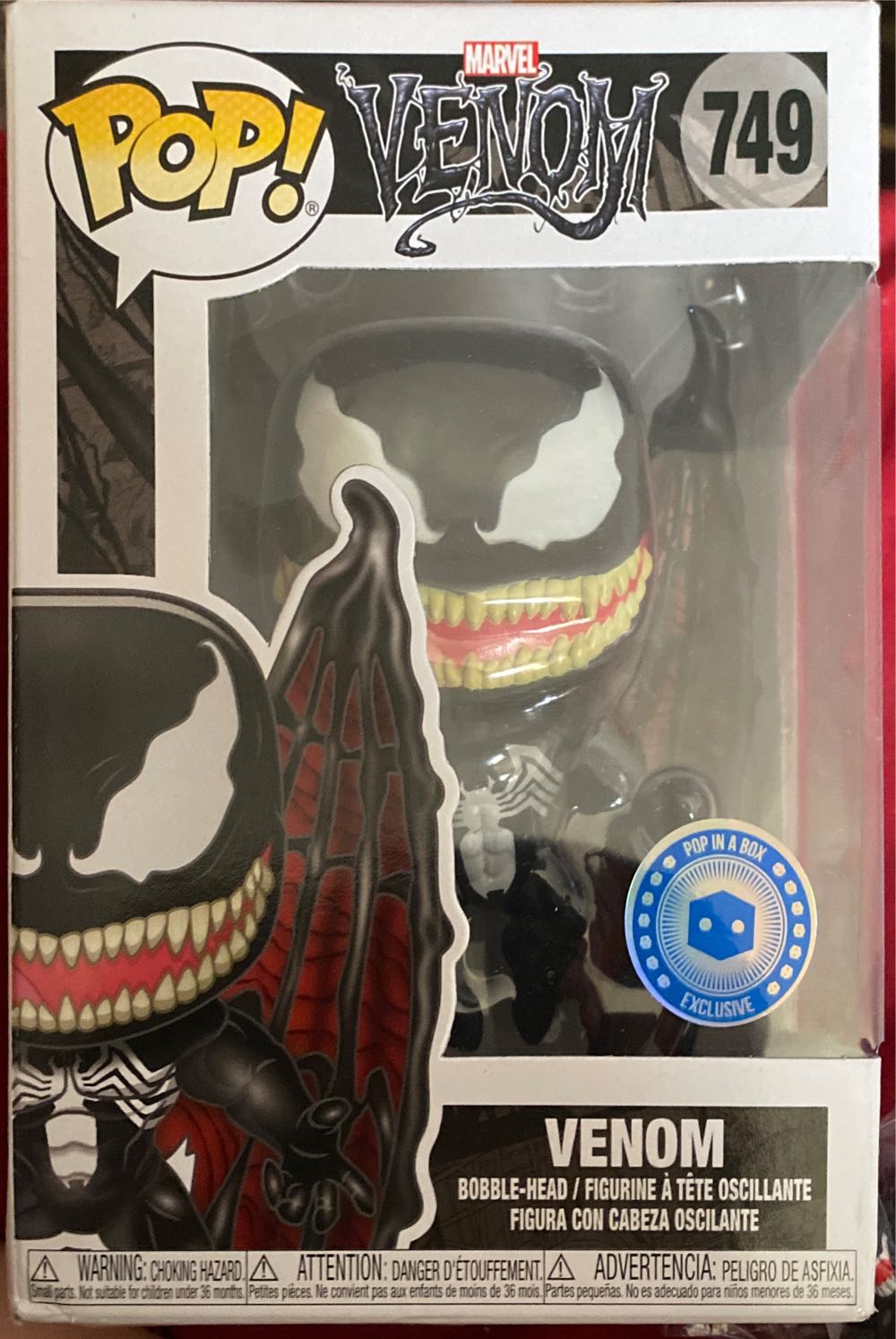 Venom - Venom vinyl figure collectible [Barcode 889698537896] - Main Image 2