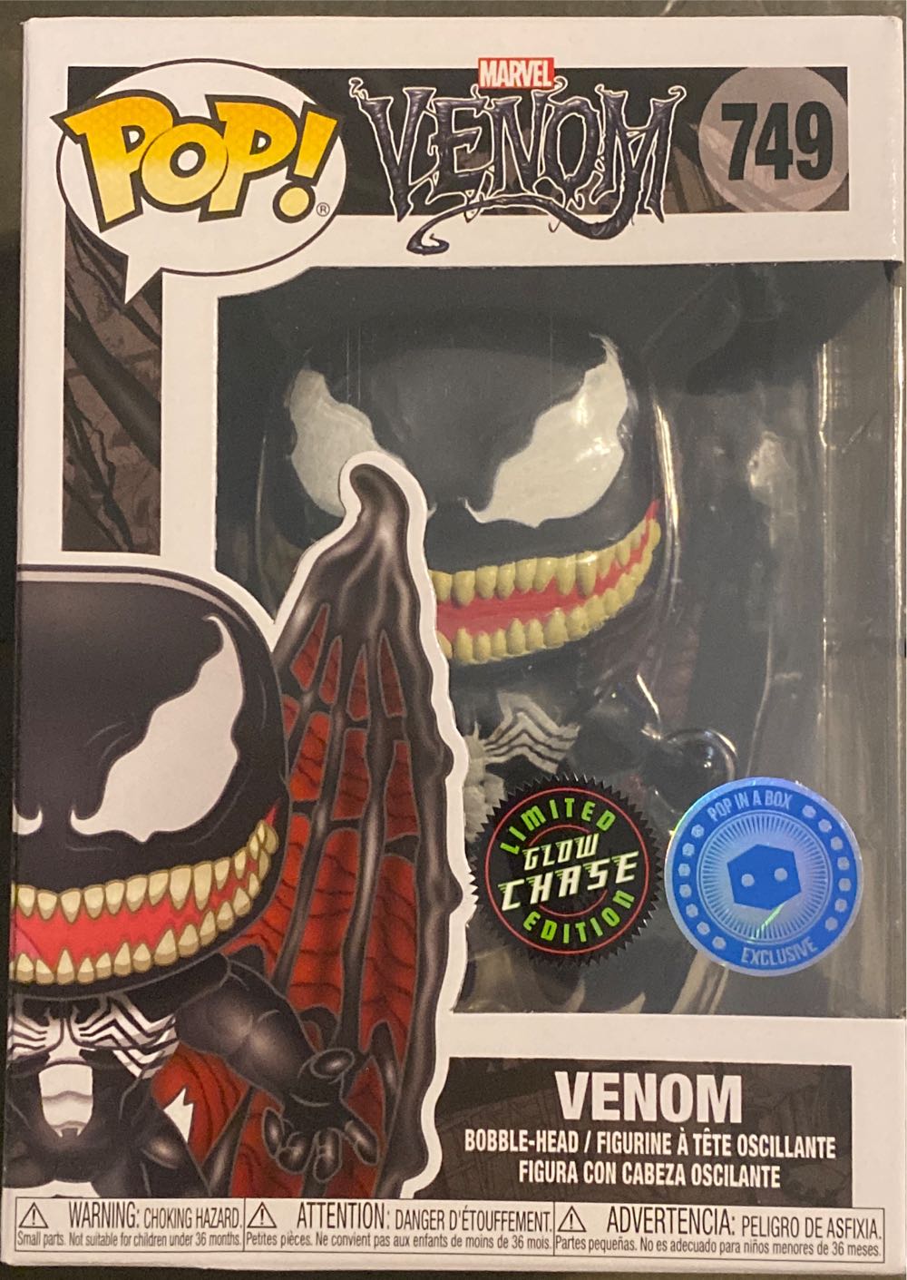 Venom - Venom vinyl figure collectible [Barcode 889698537896] - Main Image 3