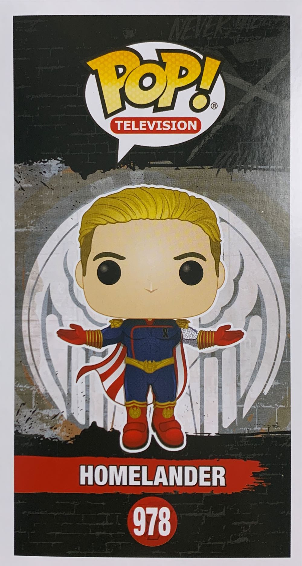 The Boys: Homelander  vinyl figure collectible [Barcode 889698481861] - Main Image 4