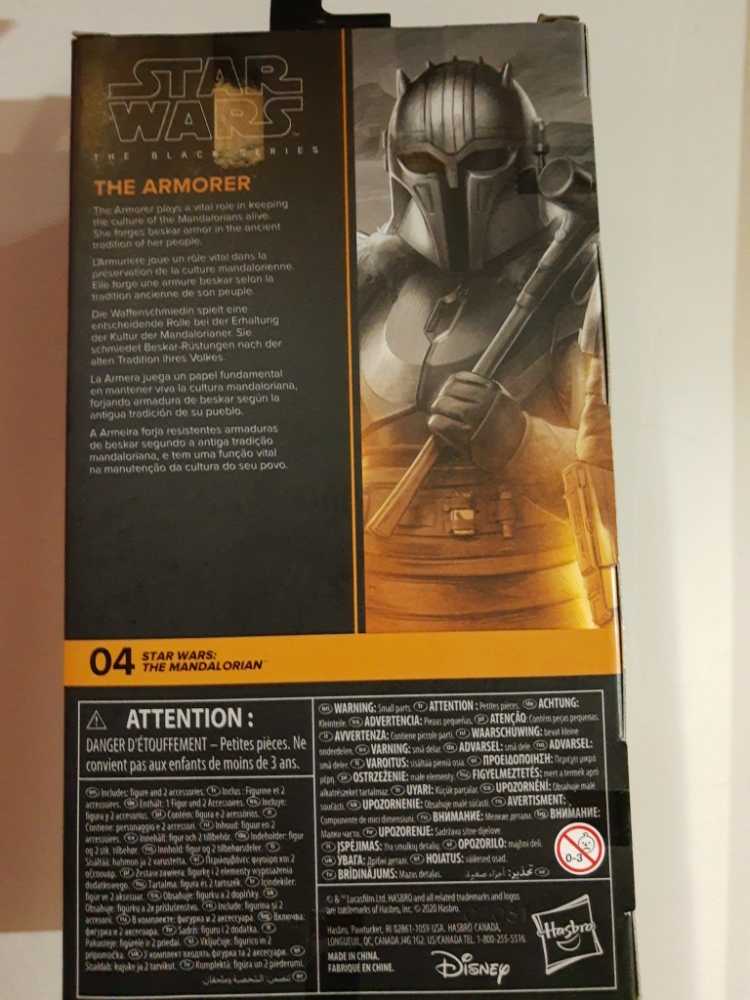 Star Wars The Black Series The Mandalorian The Armorer Figure - Star Wars vinyl figure collectible [Barcode 5010993754717] - Main Image 2