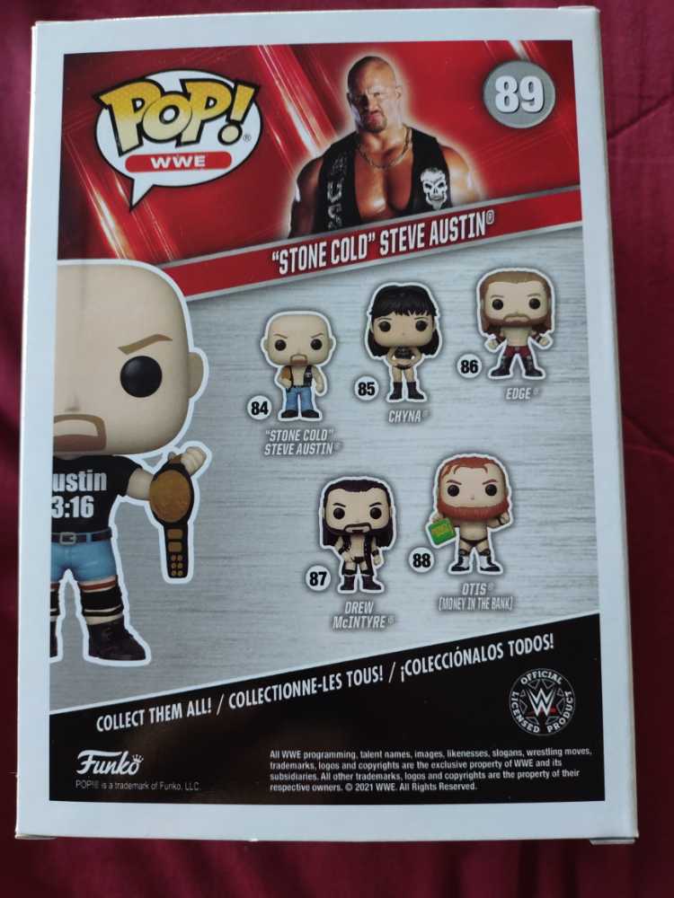 Stone Cold (Metallic) - WWE vinyl figure collectible [Barcode 889698547109] - Main Image 2