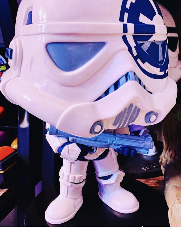 Stormtrooper (10 inch) - Star Wars vinyl figure collectible [Barcode 889698545754] - Main Image 4