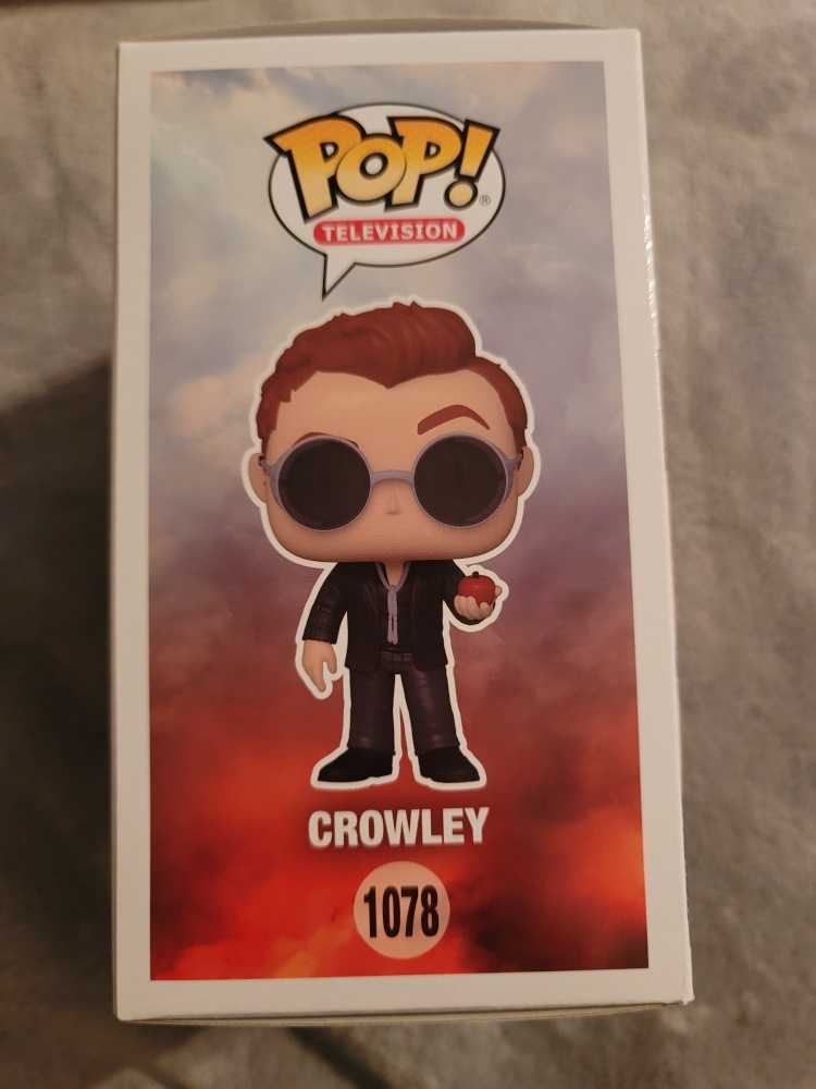 Crowley - Funko vinyl figure collectible [Barcode 889698492805] - Main Image 2
