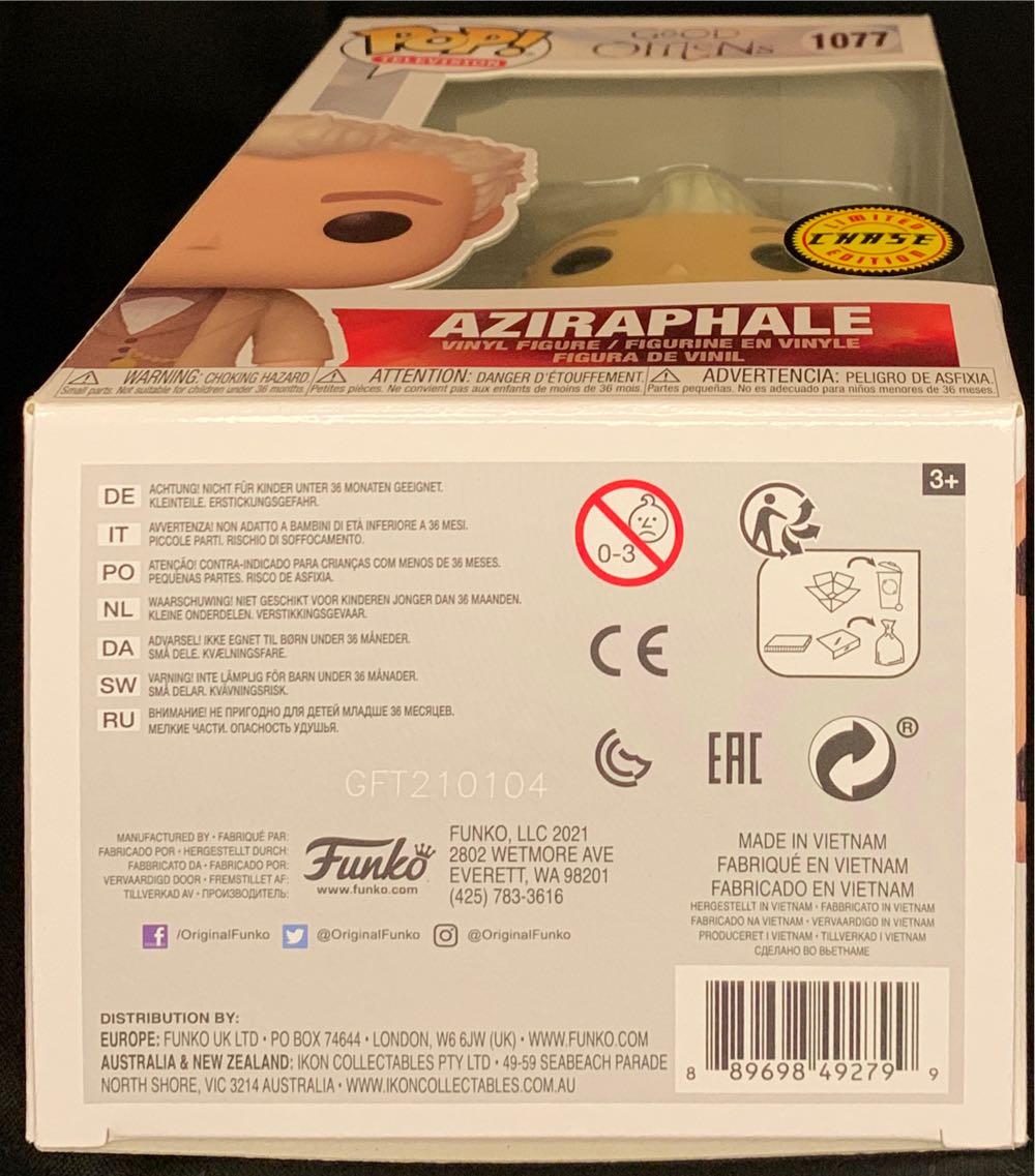 Aziraphale  vinyl figure collectible [Barcode 889698492799] - Main Image 3