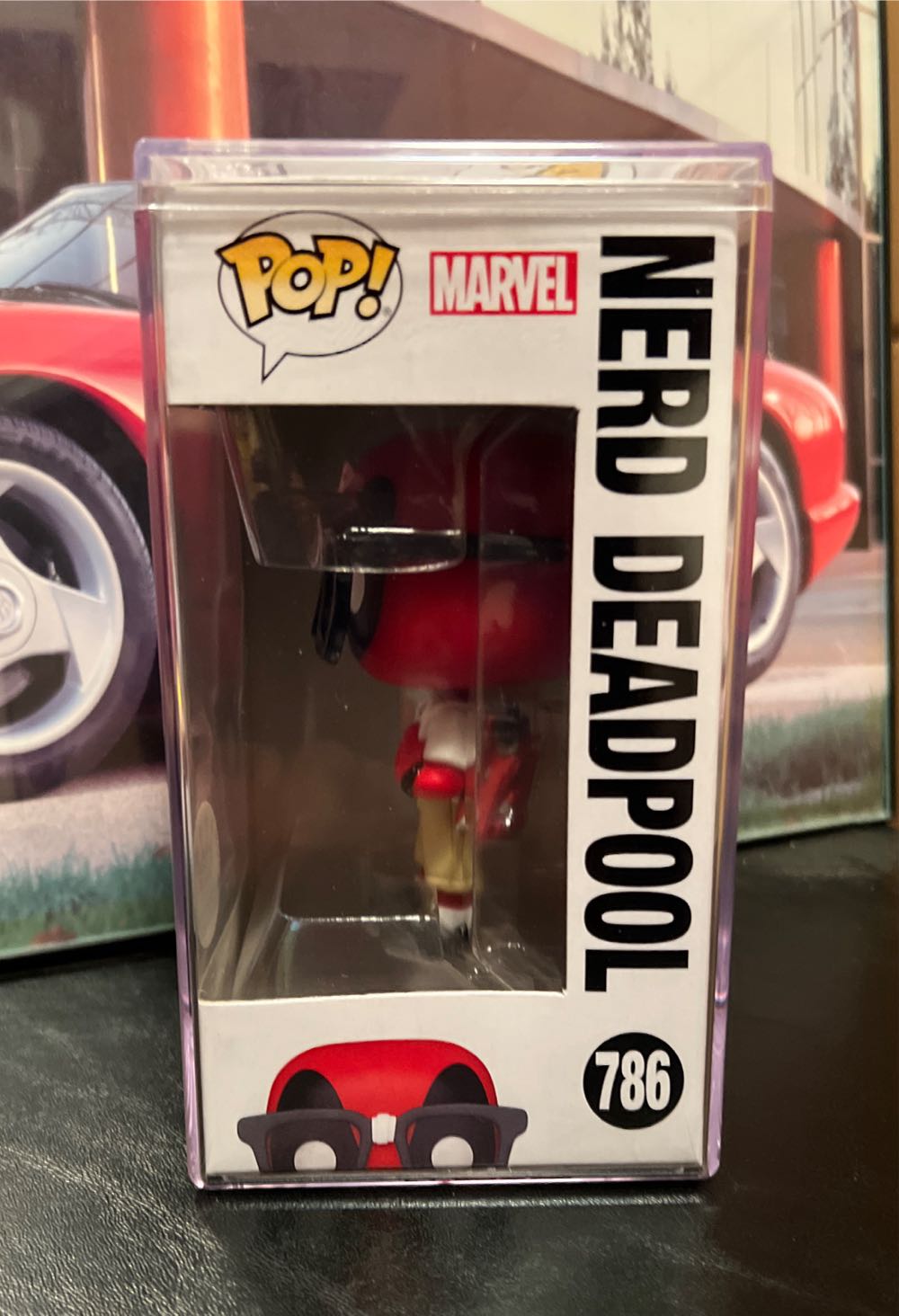 Nerd Deadpool - Deadpool vinyl figure collectible [Barcode 889698545396] - Main Image 3