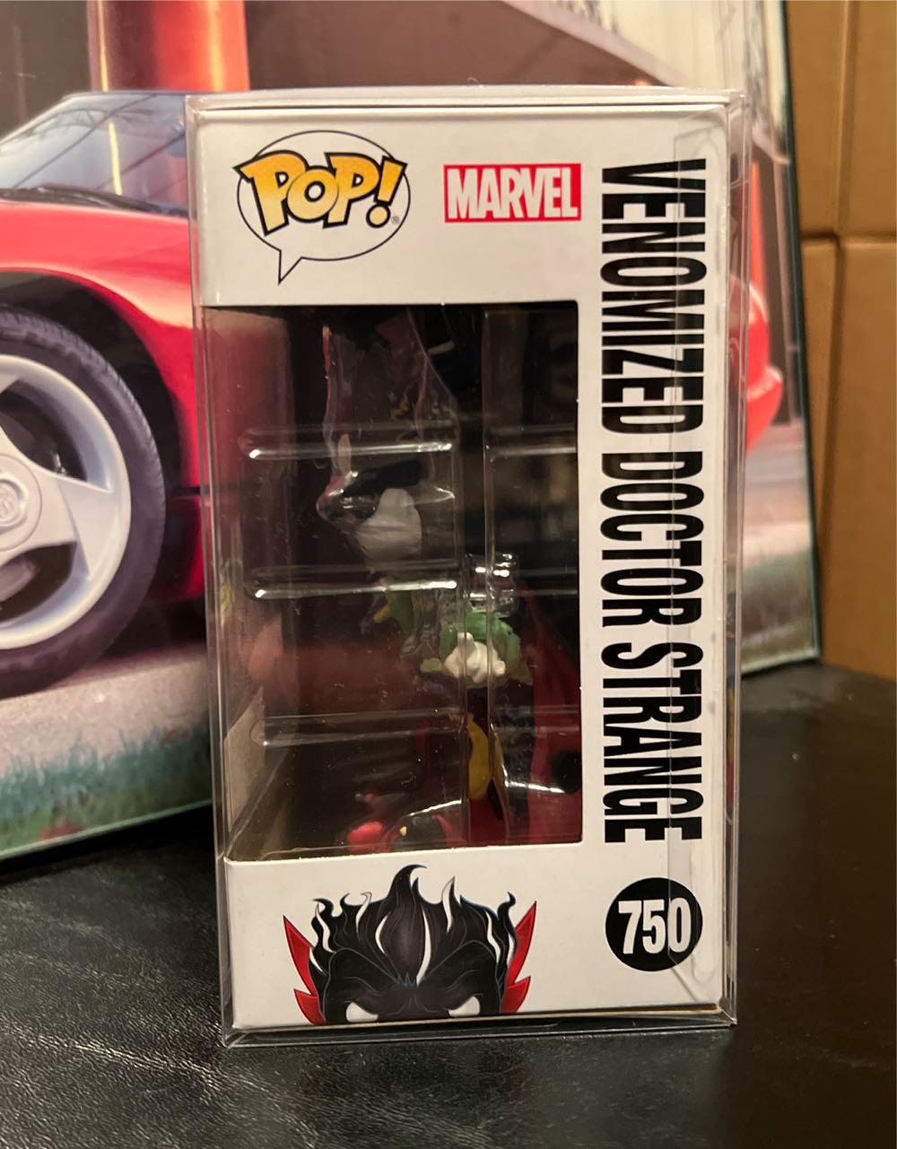 Venomized Dr. Strange - Marvel Universe vinyl figure collectible [Barcode 889698537926] - Main Image 3