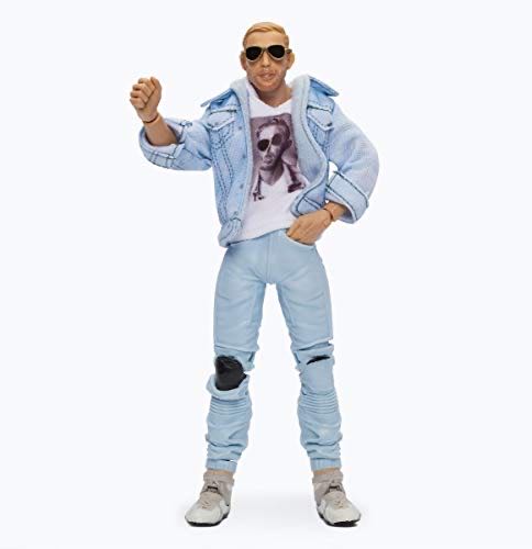 Battlestar Galactica Hanger 18 Exclusive Stealth Cylon Centurion