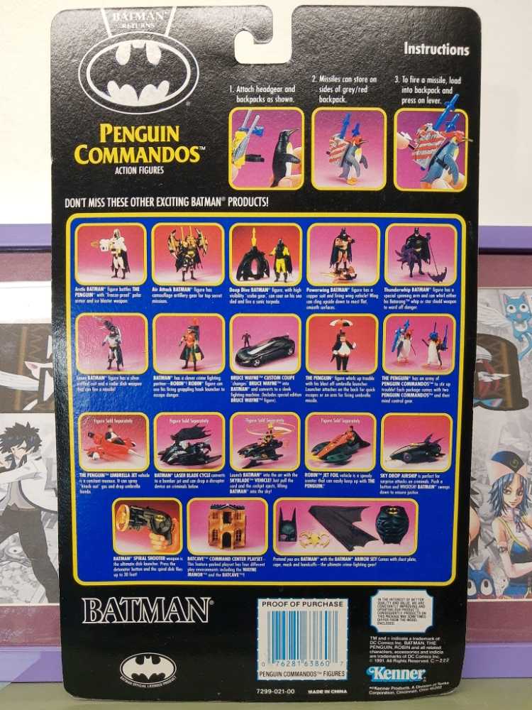Batman Returns - Penguin Commandos - Batman vinyl figure collectible [Barcode 076281638607] - Main Image 2