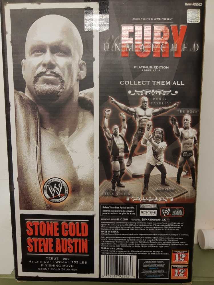 Unmatched Fury Platinum Edition - Stone Cold Steve Austin - WWE vinyl figure collectible [Barcode 039897925929] - Main Image 2