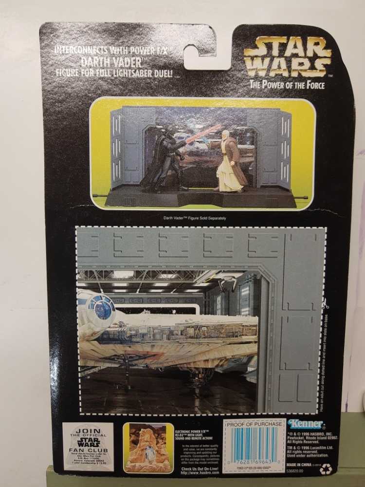 Star Wars The Power Of The Force Ben (Obi-Wan) Kenobi w/ Glowing Lightsaber & Remote Dueling Action - Star Wars vinyl figure collectible [Barcode 076281696430] - Main Image 2