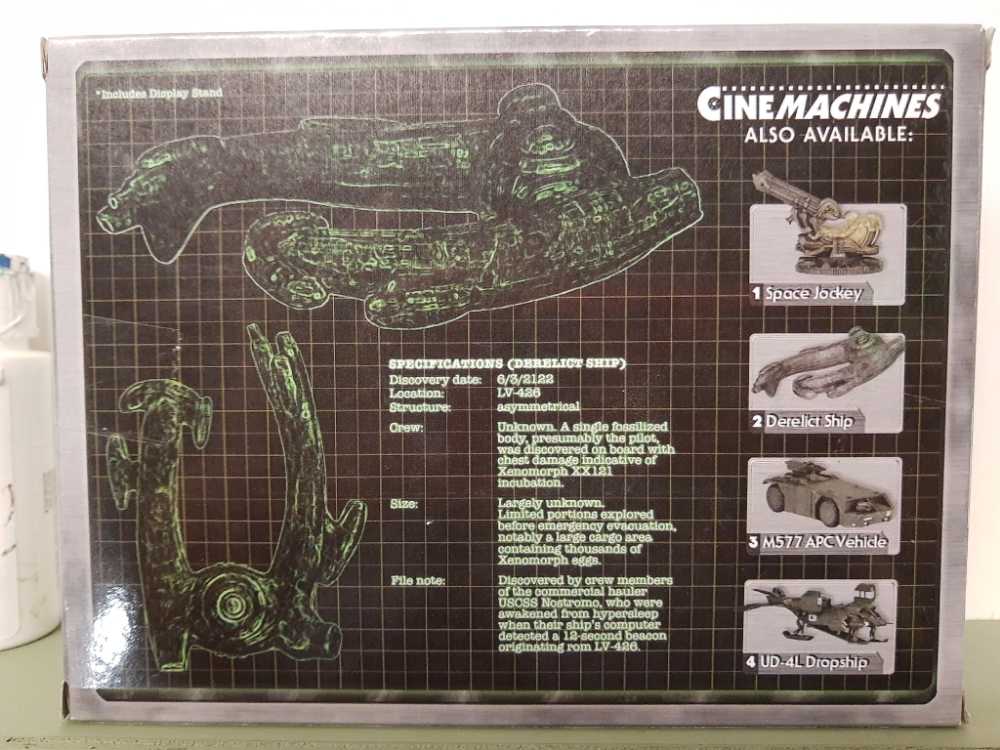 Alien Cinemachines - Derelict Ship With Display Stand - Alien vinyl figure collectible [Barcode 634482195031] - Main Image 2