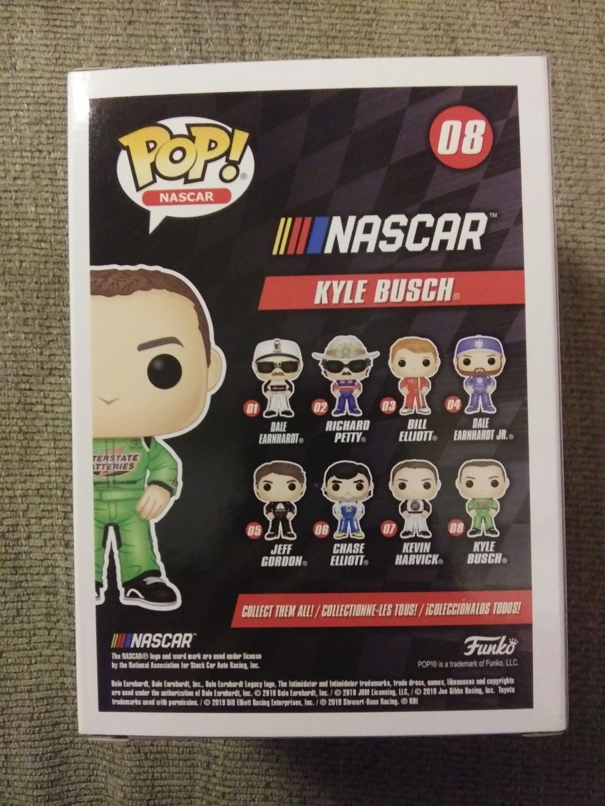 Kyle Busch  vinyl figure collectible [Barcode 889698379670] - Main Image 2
