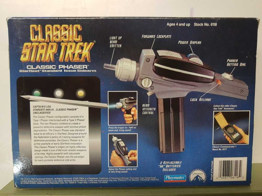 Star Trek Classic TV Electronic Phaser - Star Trek vinyl figure collectible [Barcode 043377061182] - Main Image 2