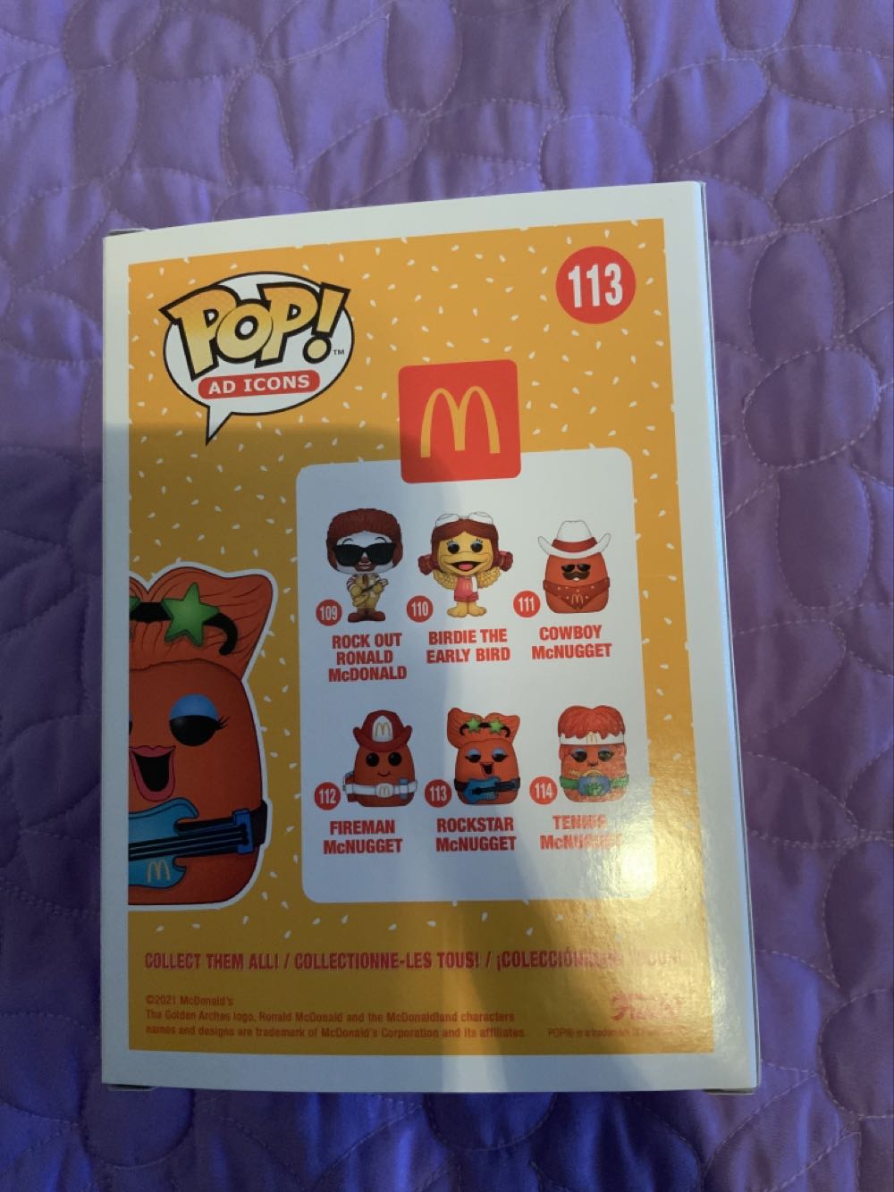 McDonald’s: Rockstar McNugget - McDonald vinyl figure collectible [Barcode 889698529884] - Main Image 3