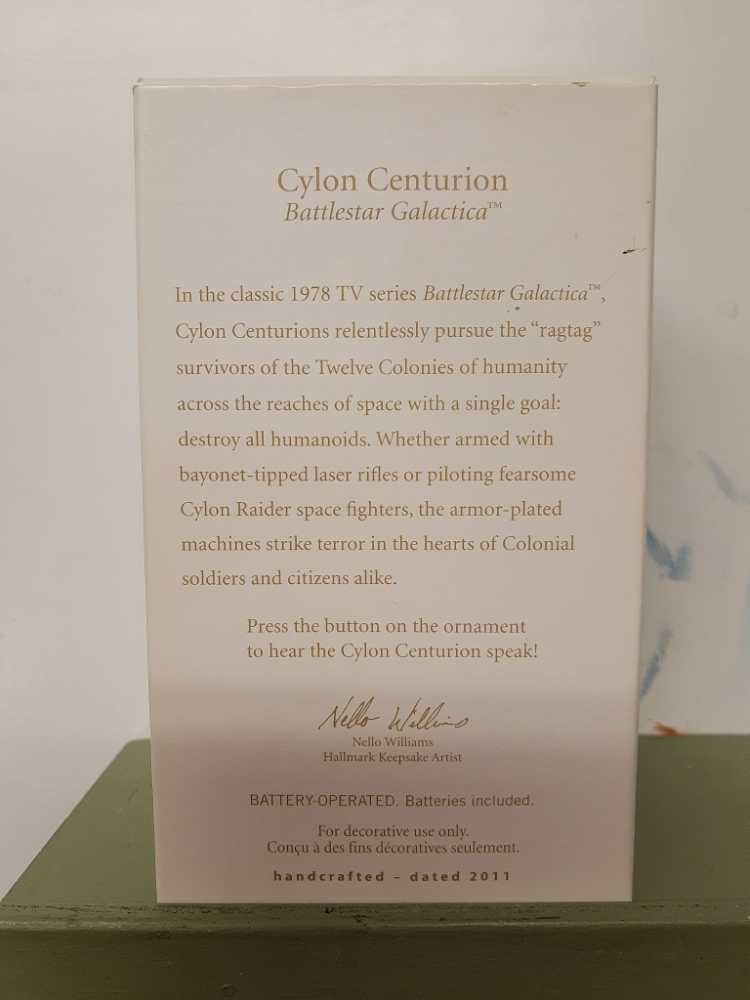 Battlestar Galactica Hallmark Keepsake Cylon Centurion - Battlestar Galactica vinyl figure collectible - Main Image 2