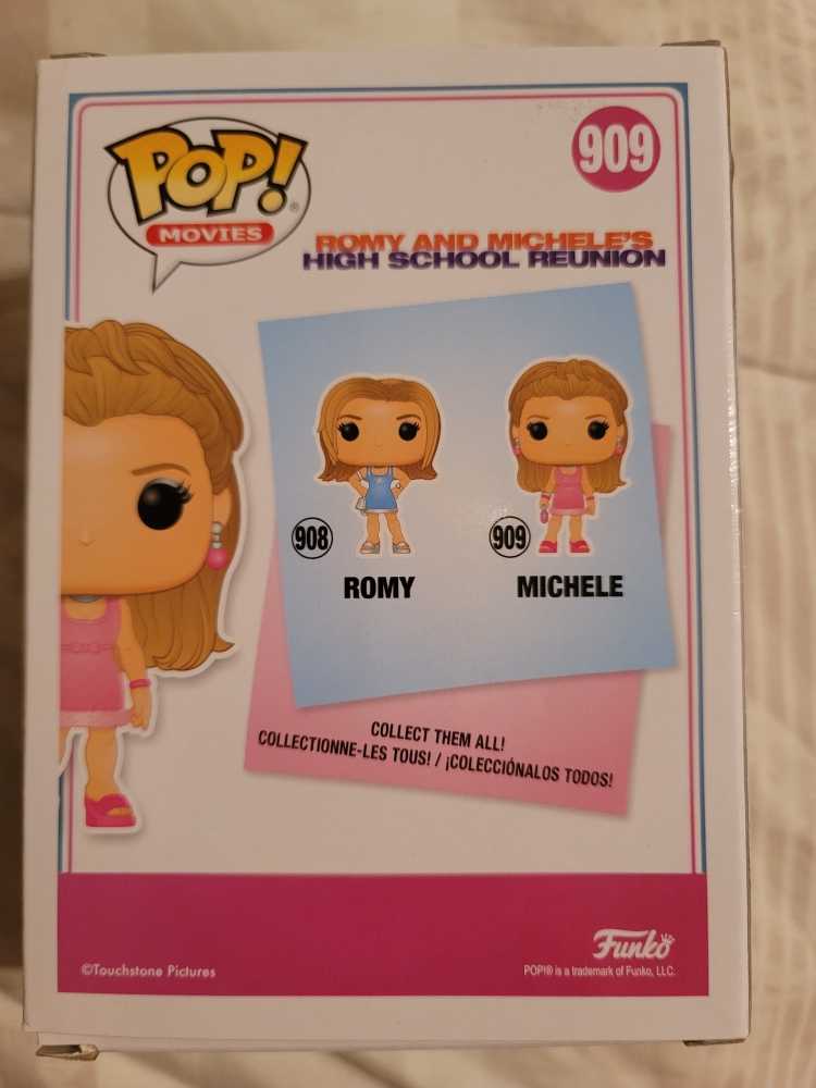 Michele  vinyl figure collectible [Barcode 889698469470] - Main Image 4