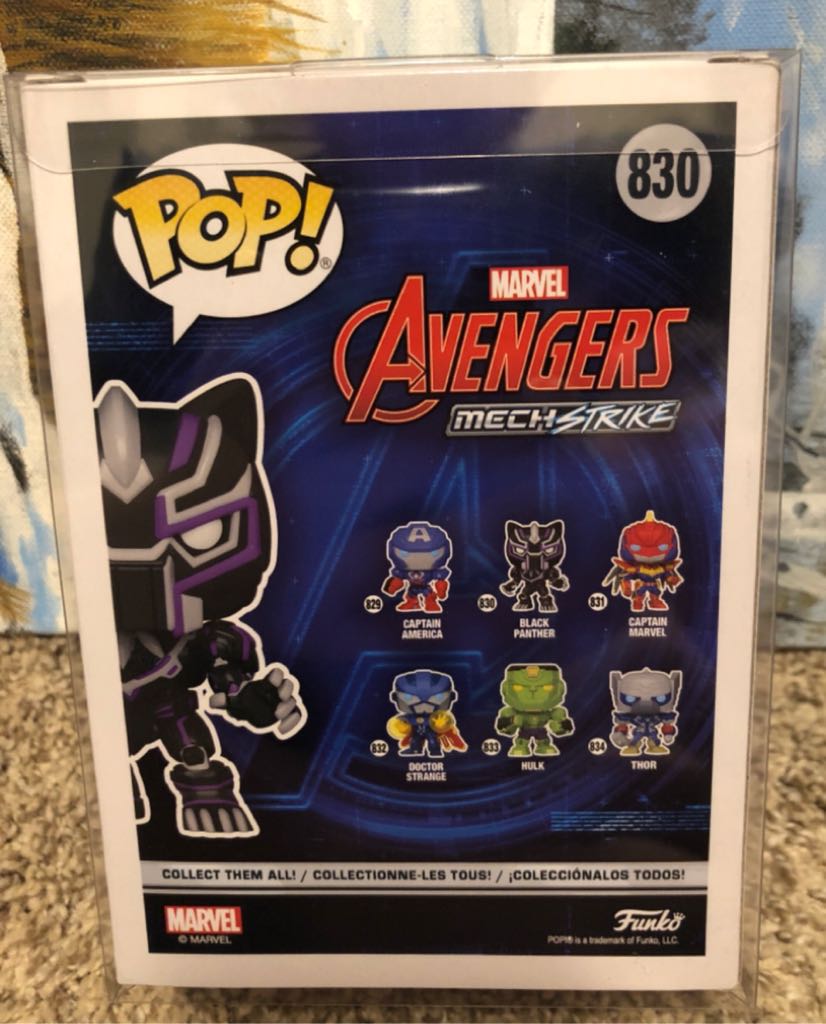 Black Panther - Avengers: Mech Strike vinyl figure collectible [Barcode 889698552349] - Main Image 2
