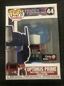 Transformers: Optimus Prime w/Energon Axe - Transformers vinyl figure collectible [Barcode 889698536998] - Main Image 2