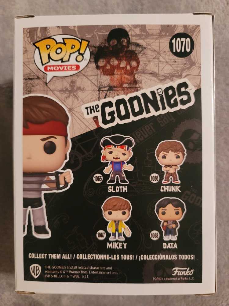 Brandon ”Brand” Walsh - The Goonies vinyl figure collectible [Barcode 889698558235] - Main Image 3