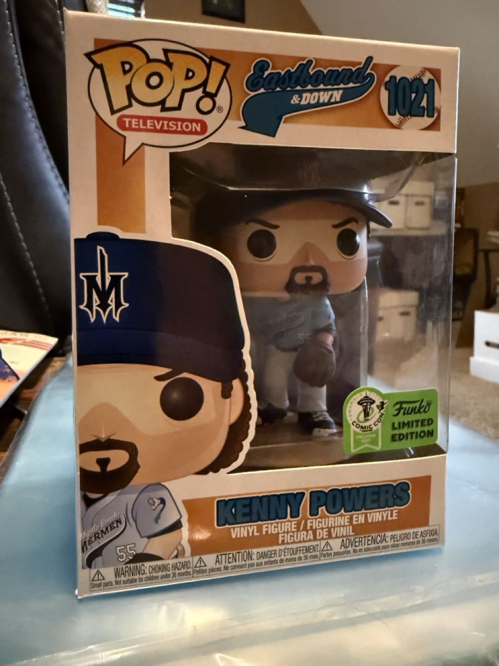 Kenny Powers - Eastbound & Down vinyl figure collectible [Barcode 889698485500] - Main Image 3