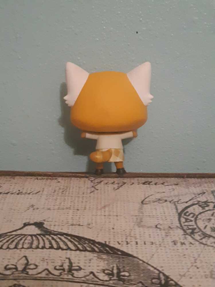 agretsukos mom - Say Anything... vinyl figure collectible - Main Image 2