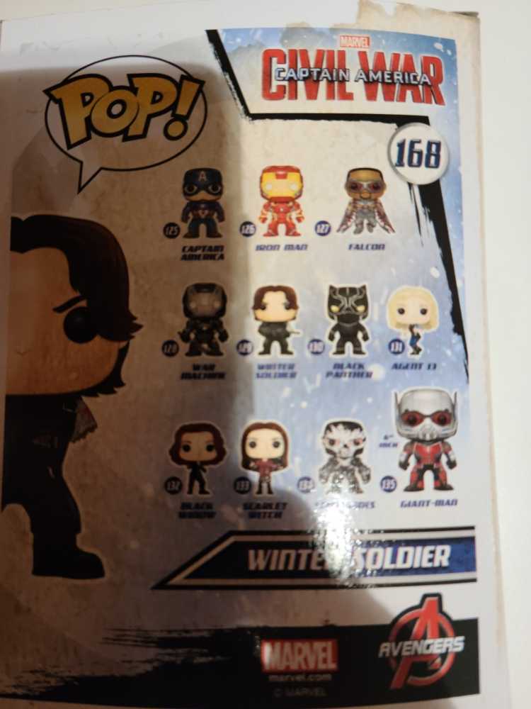 Winter Soldier (Battle Damage) - Captain America vinyl figure collectible [Barcode 18215472] - Main Image 2