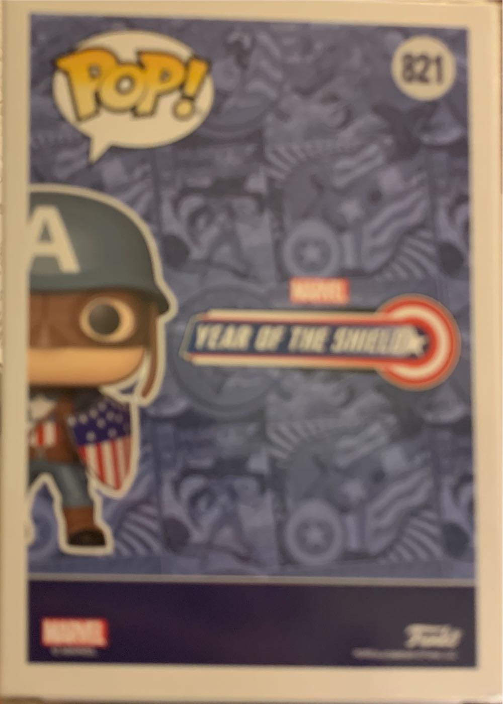 WWII Ultimates Captain America - Marvel Universe vinyl figure collectible [Barcode 889698559386] - Main Image 2