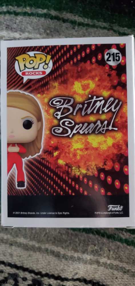 Britney Spears - Britney Spears vinyl figure collectible [Barcode 889698520348] - Main Image 3
