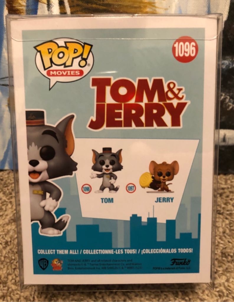 Tom & Jerry: Tom - Warner Bros. vinyl figure collectible [Barcode 889698557481] - Main Image 2