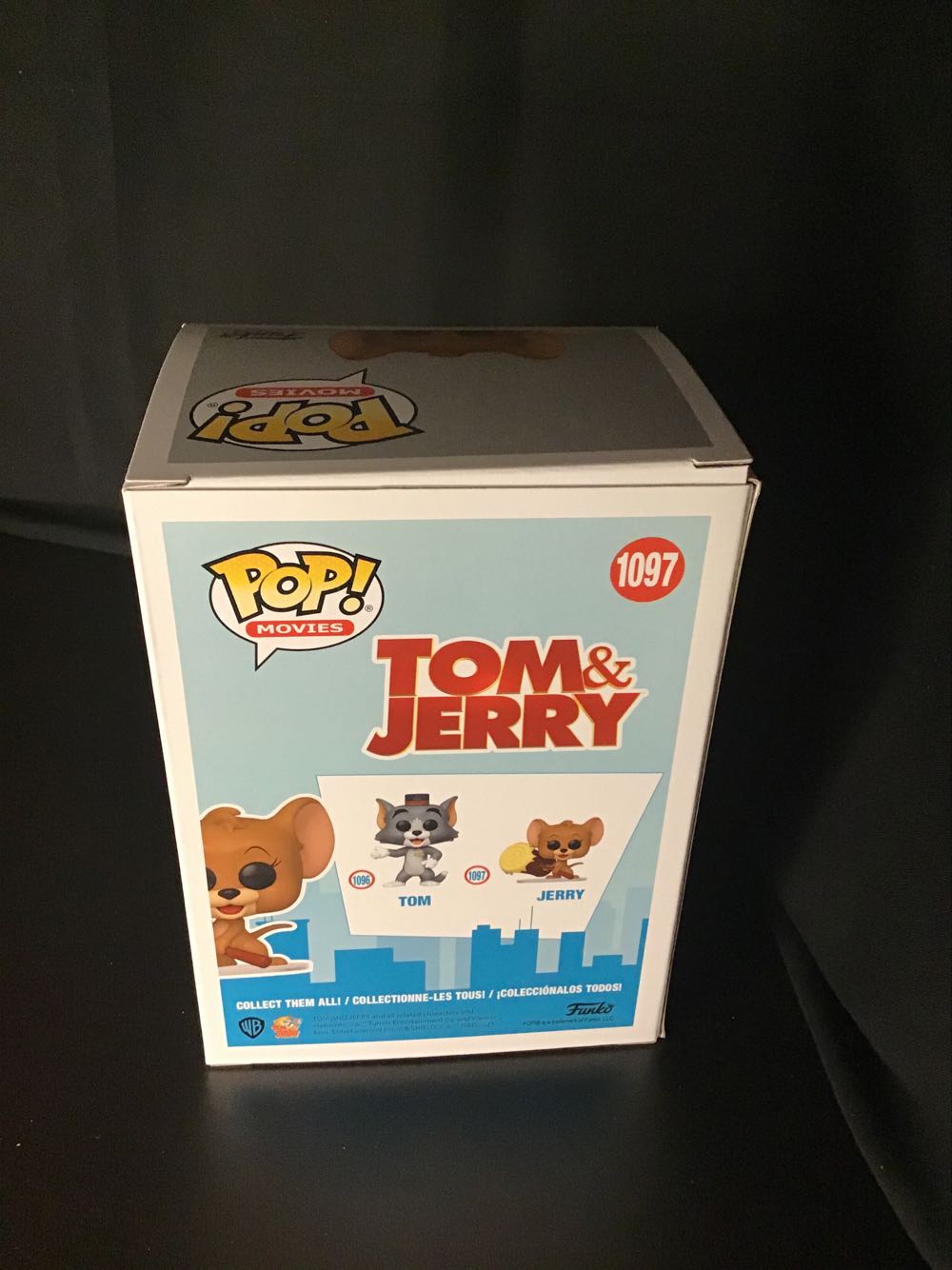 Tom & Jerry: Jerry - Warner Bros. vinyl figure collectible [Barcode 889698557498] - Main Image 2
