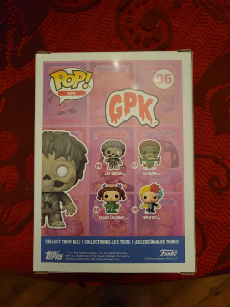 GPK 06 - Jay Decay - Garbage Pail Kids vinyl figure collectible [Barcode 889698543446] - Main Image 2