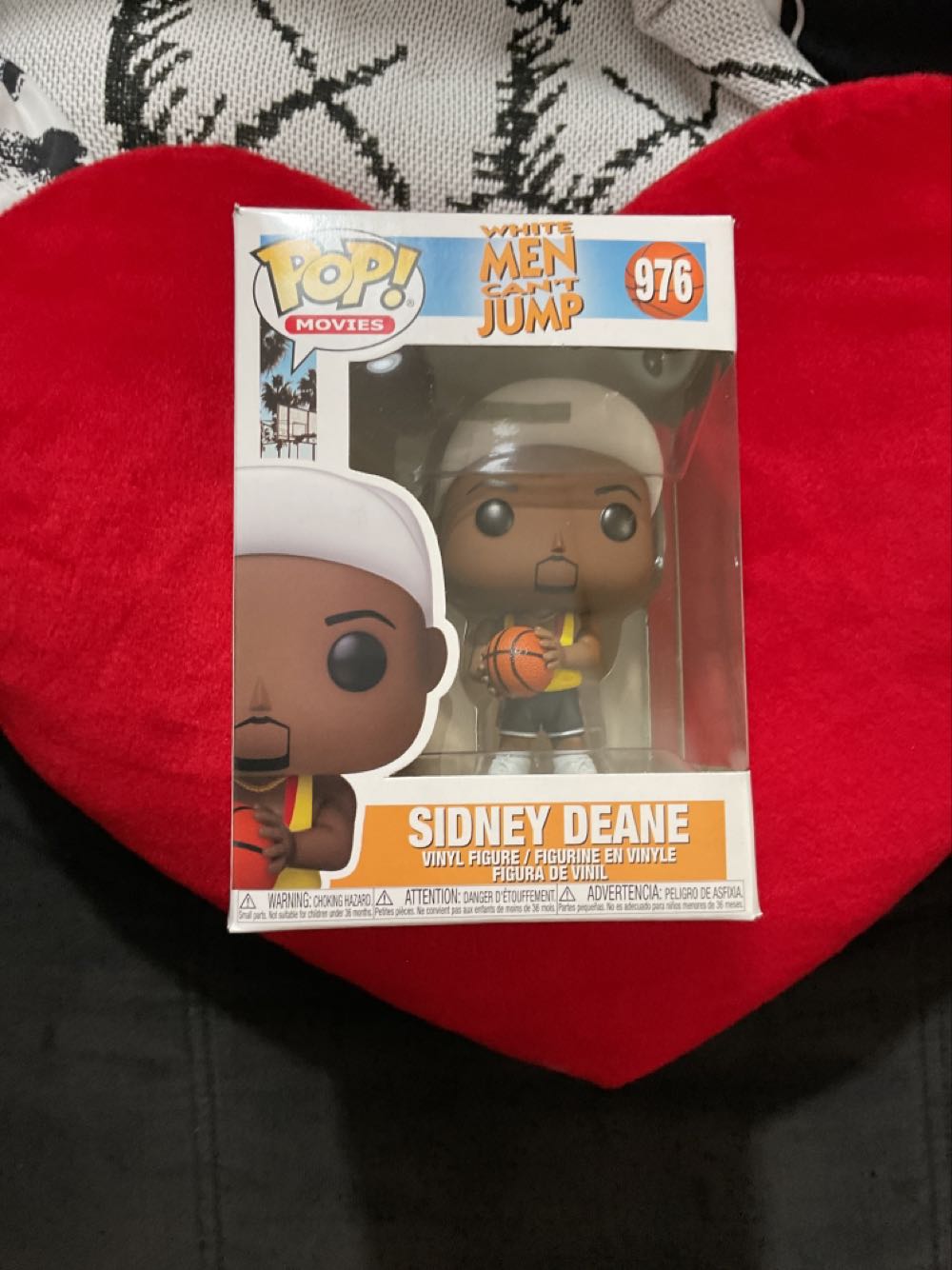 White Men Can’t Jump:  976 Sydney Deane  vinyl figure collectible [Barcode 889698481991] - Main Image 3