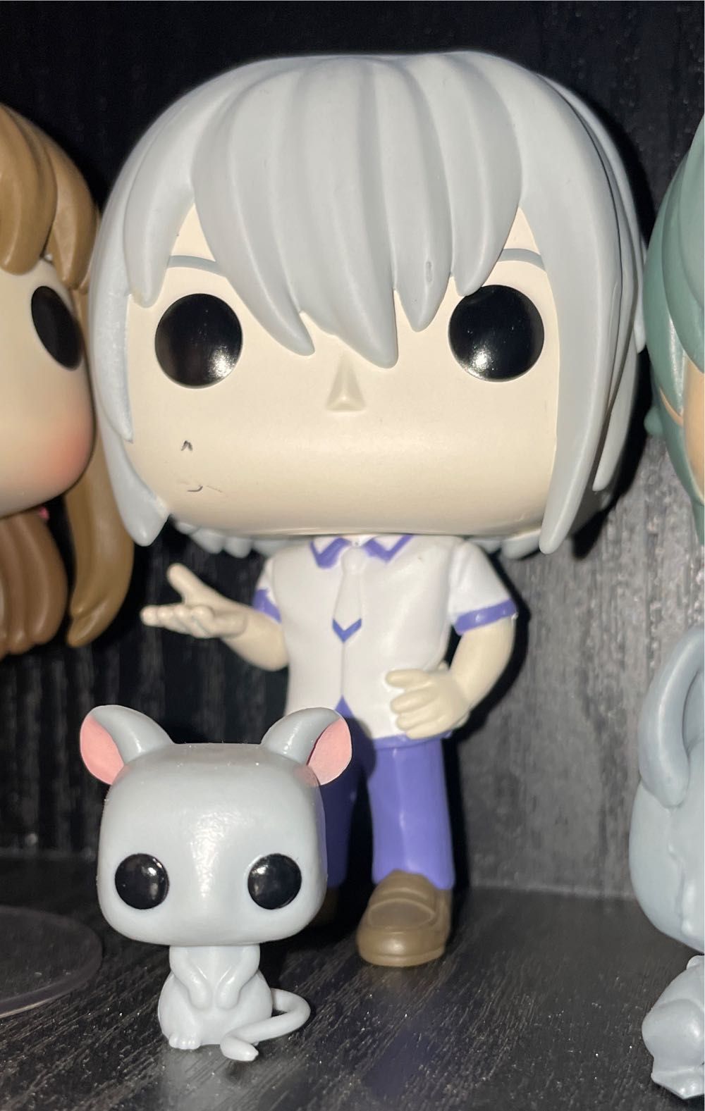 #891: Yuki With Rat  vinyl figure collectible [Barcode 889698546188] - Main Image 3