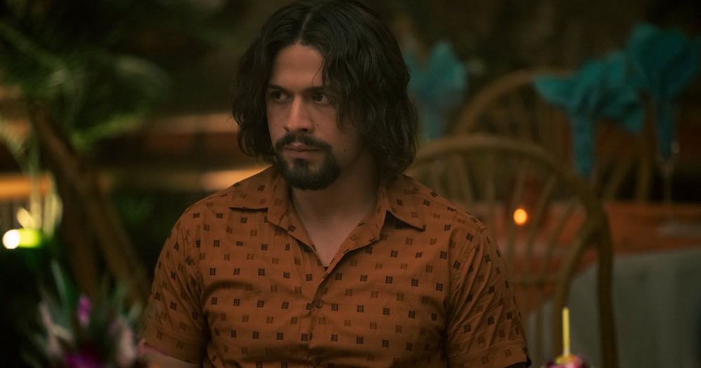 Diego - Umbrella Academy vinyl figure collectible [Barcode 889698550680] - Main Image 2