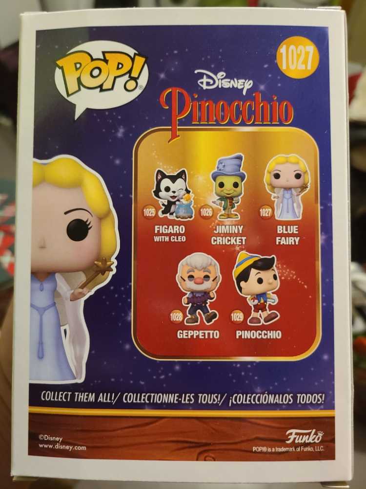 Blue Fairy - Pinocchio vinyl figure collectible [Barcode 889698515351] - Main Image 2