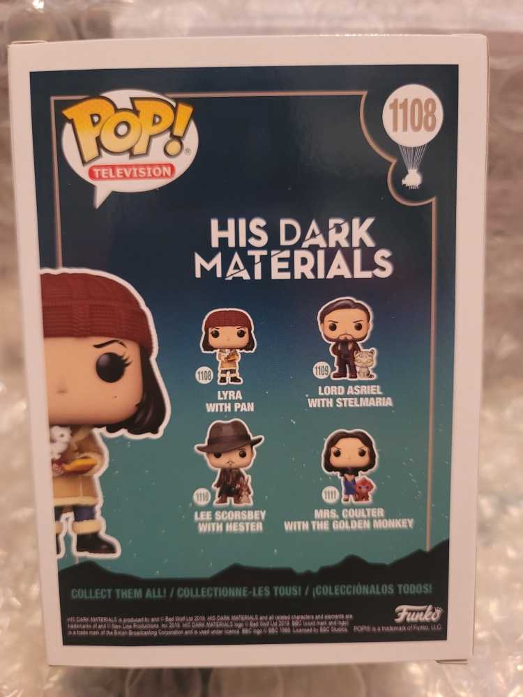 His Dark Materials: Lyra w/ Pan, #1108 - His Dark Materials vinyl figure collectible [Barcode 889698552240] - Main Image 3