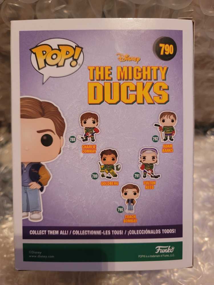 Coach Bombay - Disney vinyl figure collectible [Barcode 889698467841] - Main Image 3