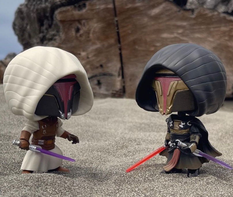 Revan -Jedi Knight - Star Wars vinyl figure collectible [Barcode 889698554664] - Main Image 4