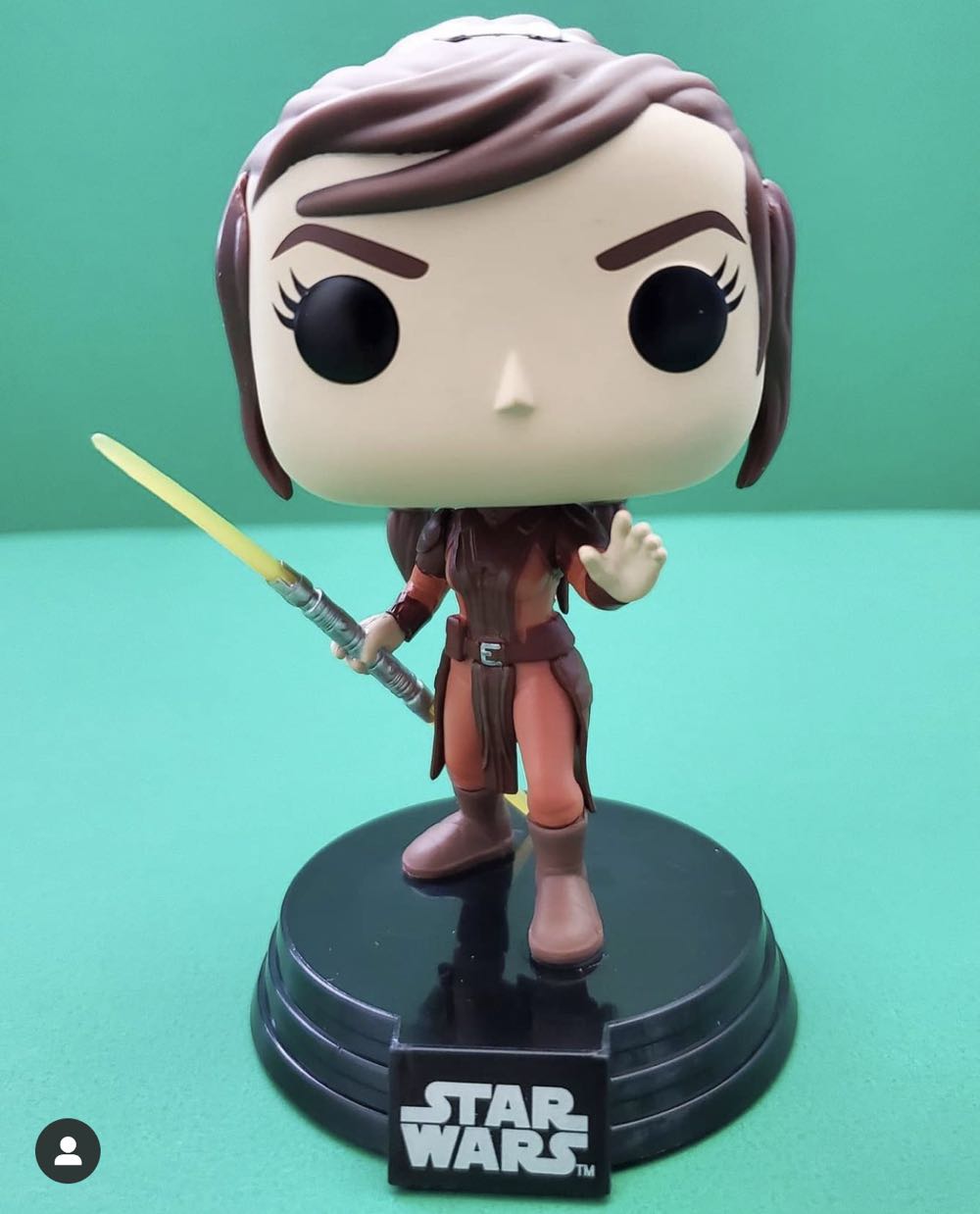 Bastila Shan - Star Wars vinyl figure collectible [Barcode 889698554657] - Main Image 2