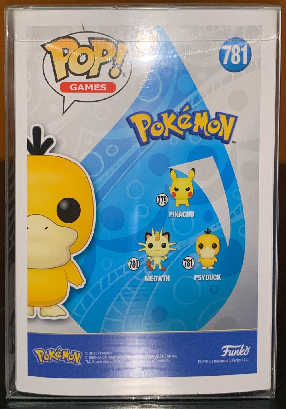Psyduck - Pokémon vinyl figure collectible [Barcode 889698552301] - Main Image 3