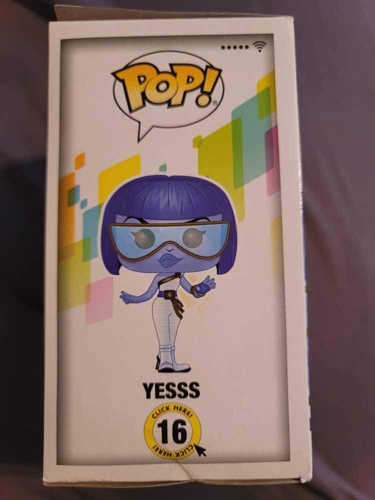 Yesss - Wreck-It Ralph vinyl figure collectible [Barcode 889698336130] - Main Image 2