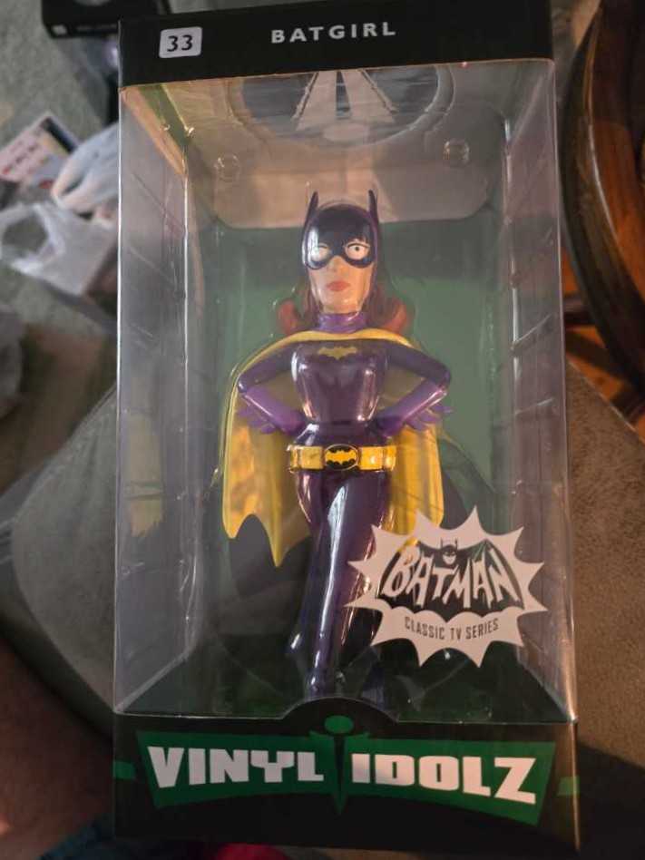 Funko Vinyl Idolz: ’s Batman Bat Girl Action Figuremulti-colored8 Inches - Batman vinyl figure collectible [Barcode 849803062767] - Main Image 2