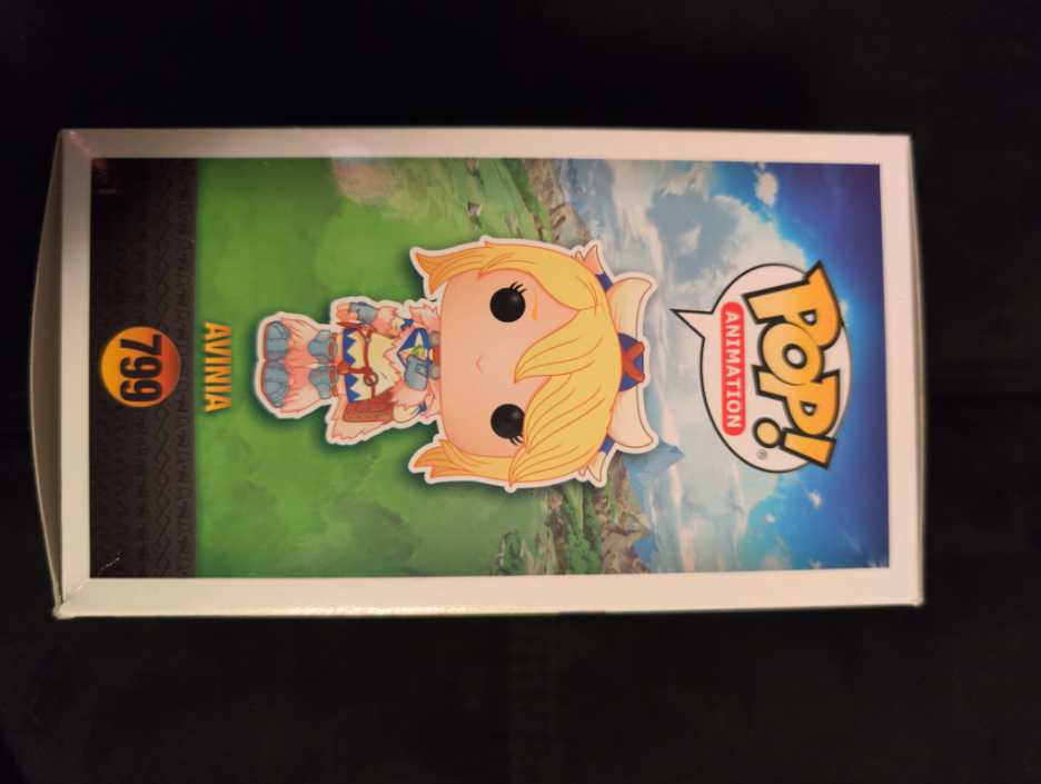 Avinia  vinyl figure collectible [Barcode 889698469388] - Main Image 4