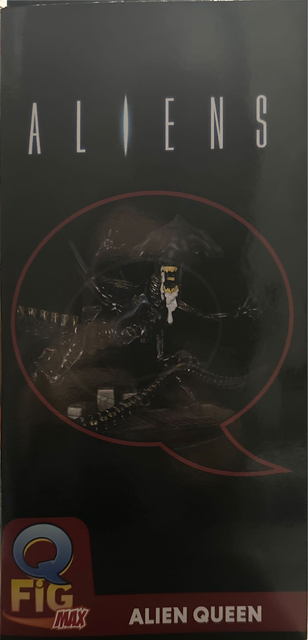Q Fig Max Elite Aliens: Alien Queen - Alien vinyl figure collectible [Barcode 812095025185] - Main Image 3
