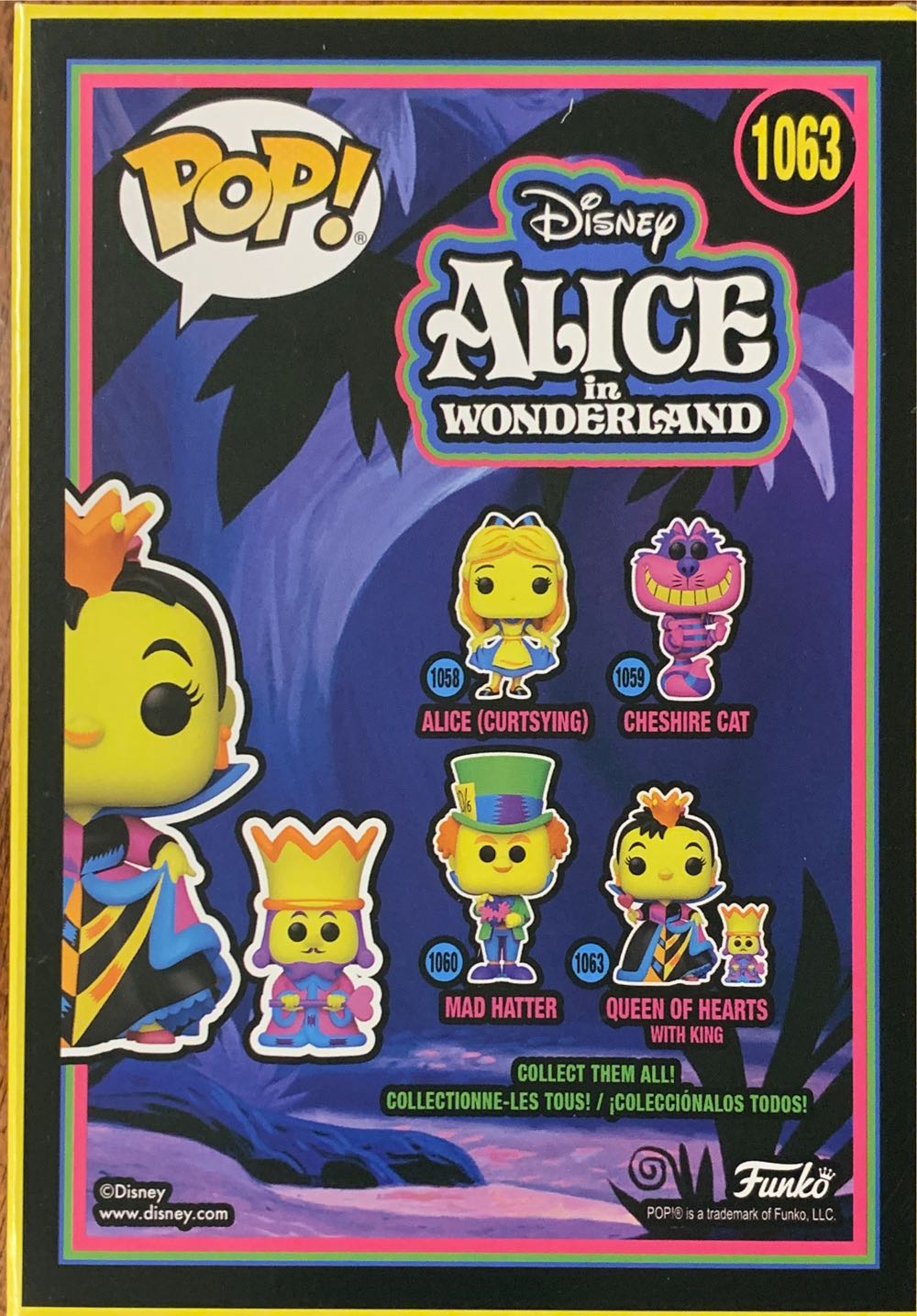 Funko Pop! Disney Alice In Wonderland: Queen of Hearts with King # 1063 (Black Light) - Alice in Wonderland vinyl figure collectible [Barcode 889698559881] - Main Image 2