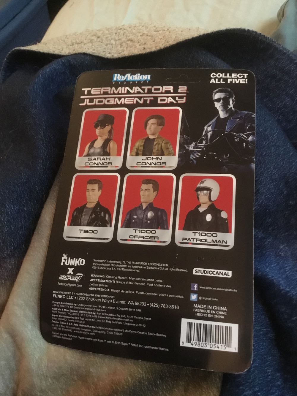 Sarah Connor - Terminator vinyl figure collectible [Barcode 849803054151] - Main Image 2