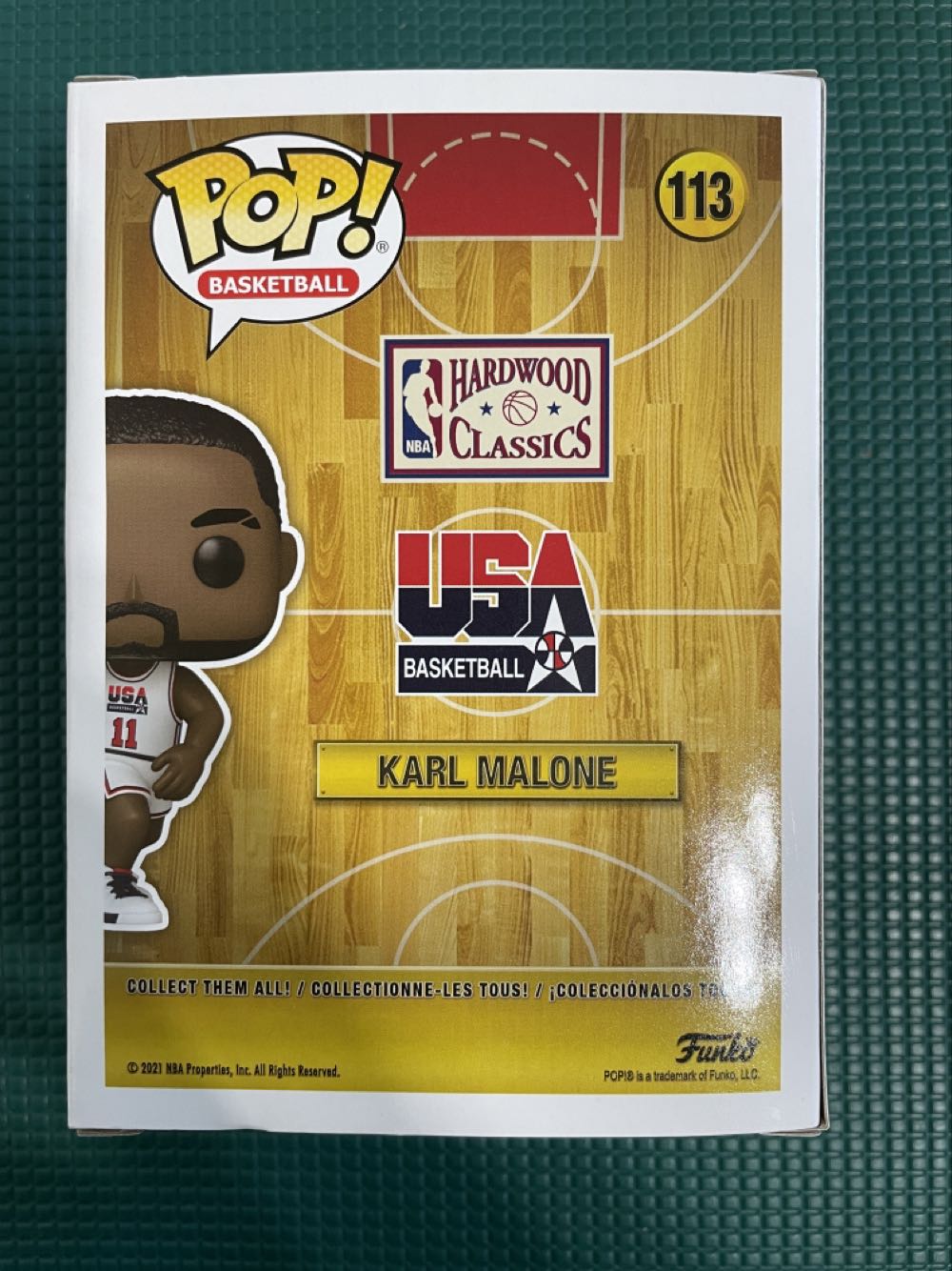 Karl Malone - USA - NBA vinyl figure collectible [Barcode 889698563987] - Main Image 4