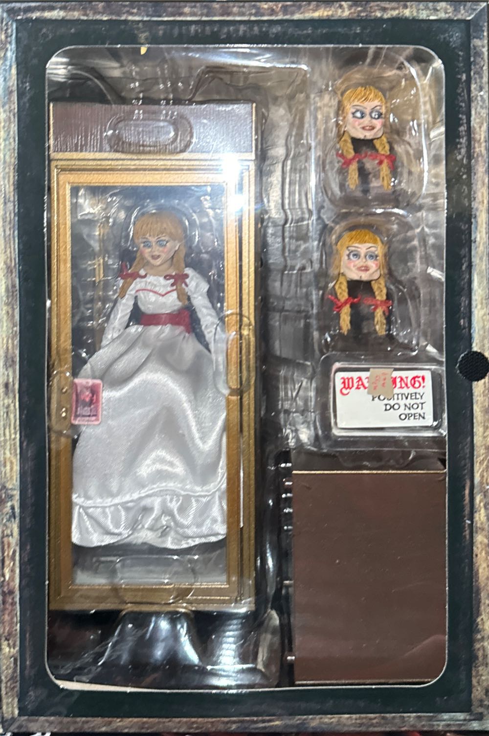 Annabelle - Annabelle vinyl figure collectible [Barcode 634482419908] - Main Image 2